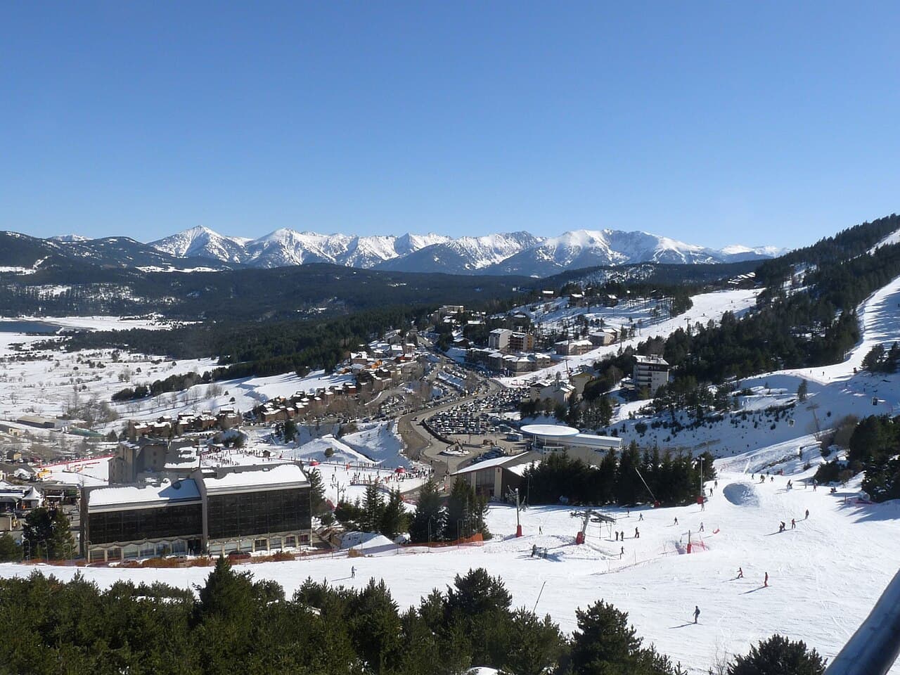 Les Angles, front de neige